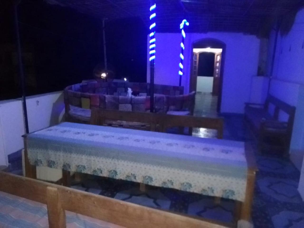 One Love Guesthouse & Restaurant Luxor Exterior photo